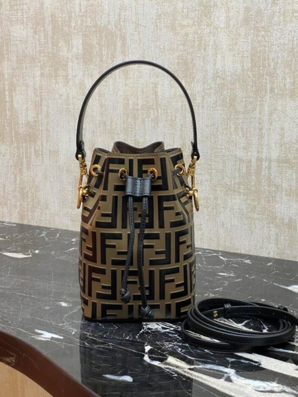 Fendi Mon Tresor Mini Bucket Bag Leather Log Monogram Brown - Picture 2 of 8